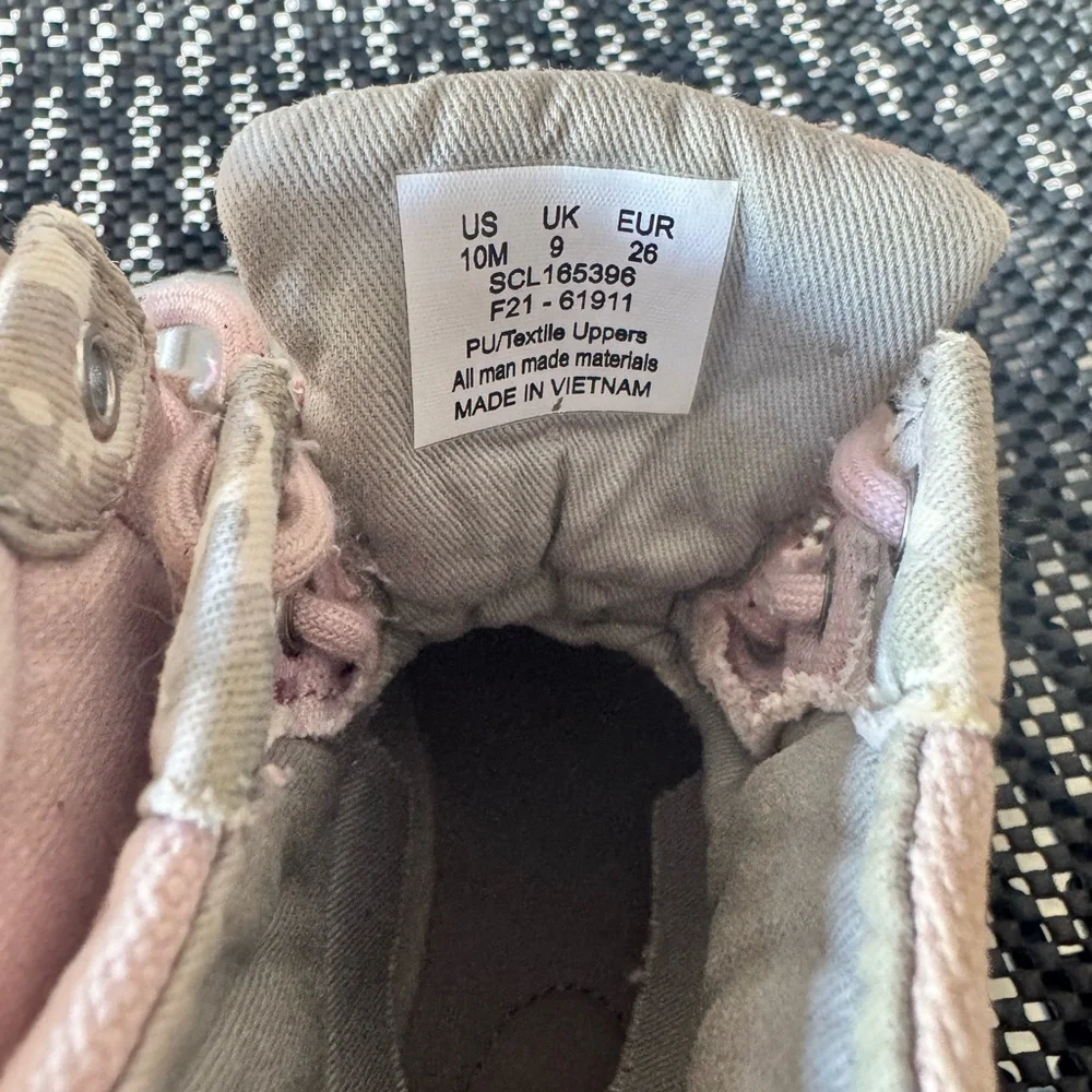 Sperry Kids Pink and Cream Boots